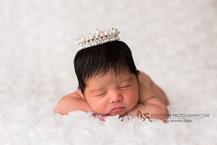 Miis D Vacaville Newborn photographer