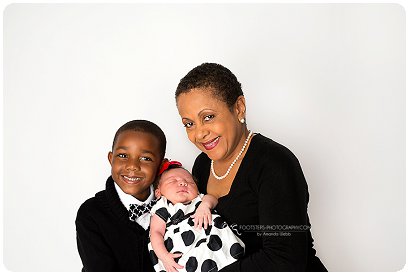 Vacaville newborn Photographer-grandmother