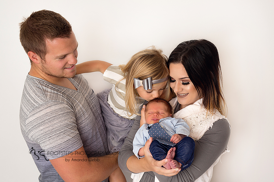 vacaville newborn family sibling