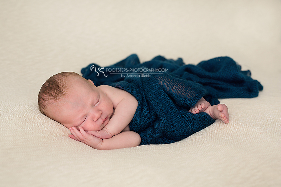 caspian quinn newborn photo session